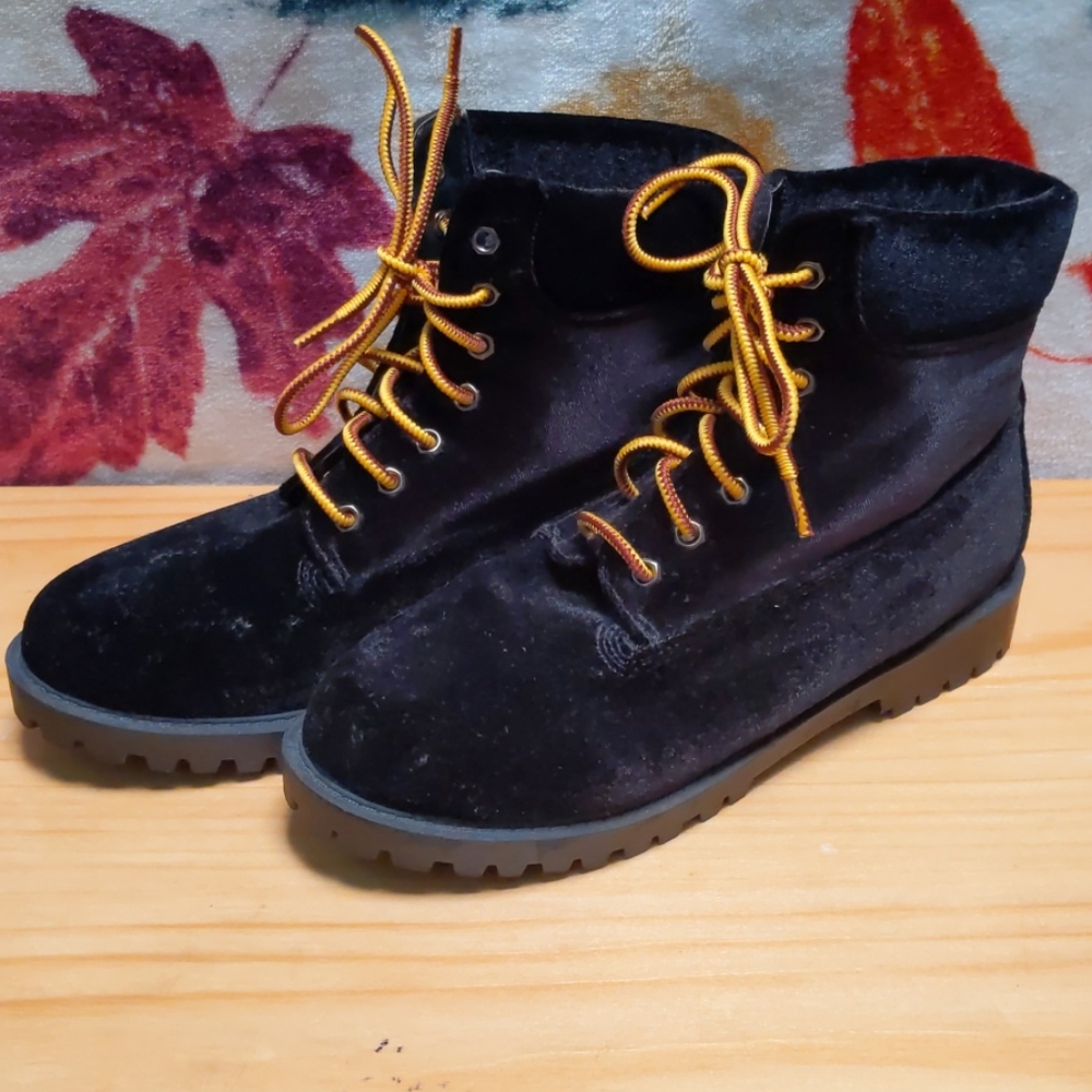 Soft Fuzzy Black and Yellow Boots